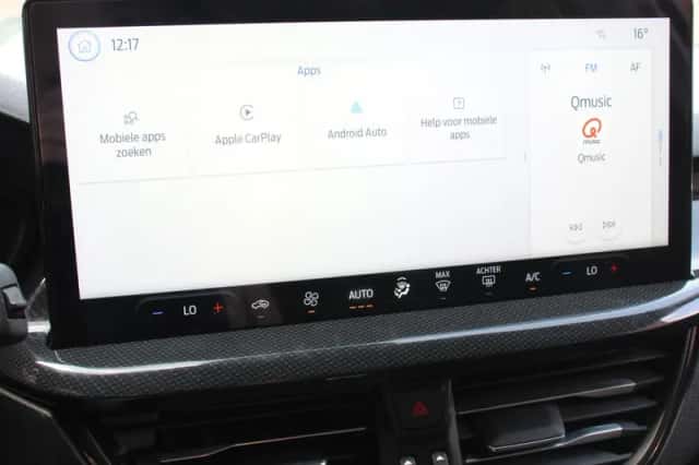Ford Focus (2023) thumbnail 23