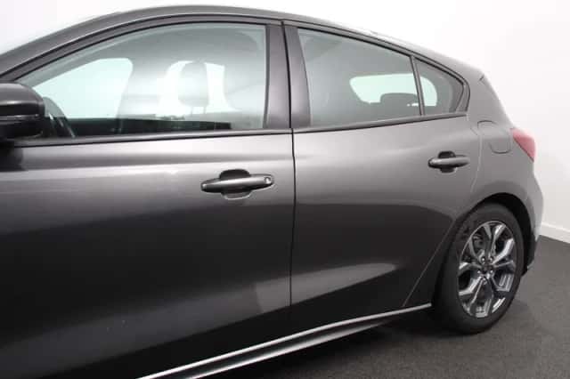 Ford Focus (2023) thumbnail 26