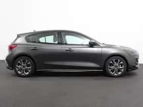 Ford Focus (2023) thumbnail 7