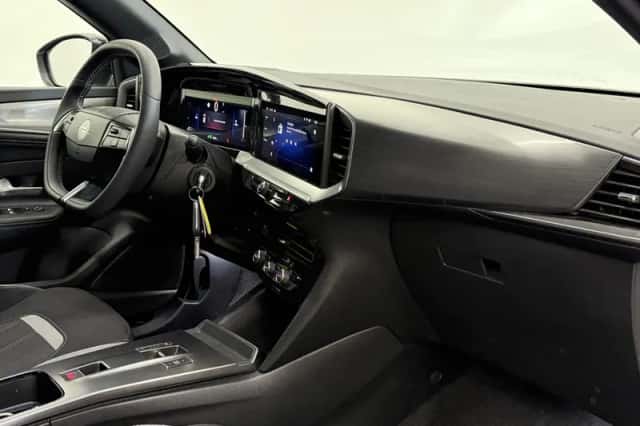 Opel Mokka (2025) thumbnail 15