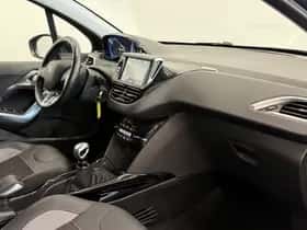Peugeot 2008 (2019) thumbnail 15