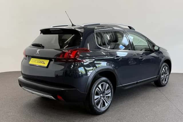 Peugeot 2008 (2019) thumbnail 6