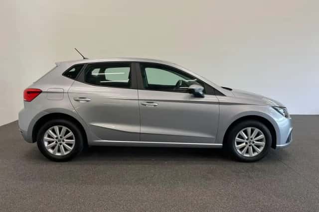 SEAT Ibiza (2022) thumbnail 5