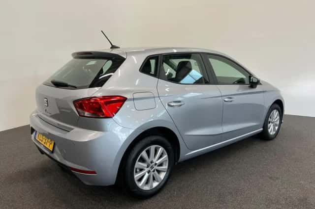 SEAT Ibiza (2022) thumbnail 6