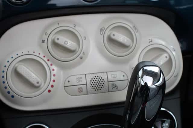 Fiat 500C (2020) thumbnail 21