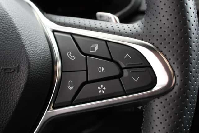 Renault Captur (2025) thumbnail 17