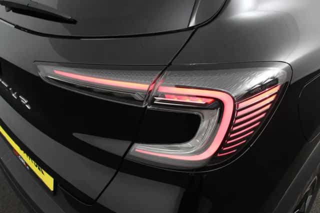Renault Captur (2025) thumbnail 30