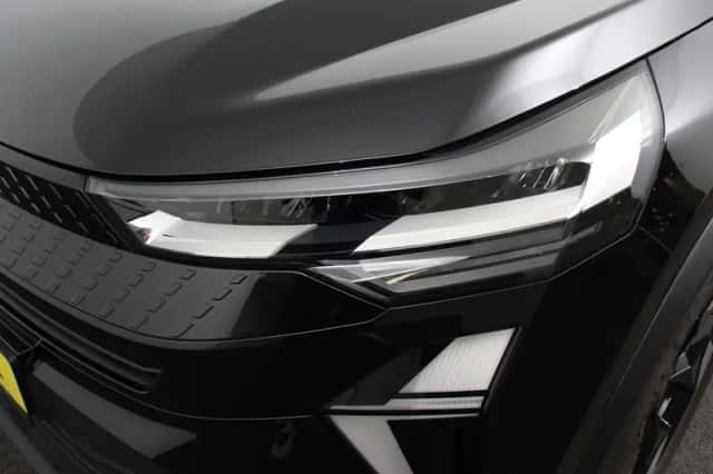 Renault Captur (2025) thumbnail 31