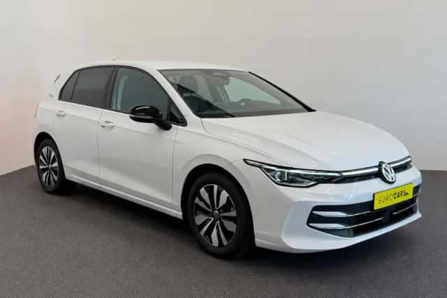 Volkswagen Golf (2025) thumbnail 3