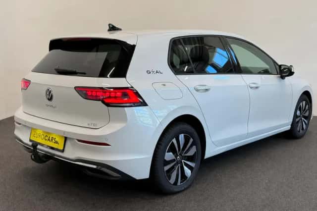 Volkswagen Golf (2025) thumbnail 6