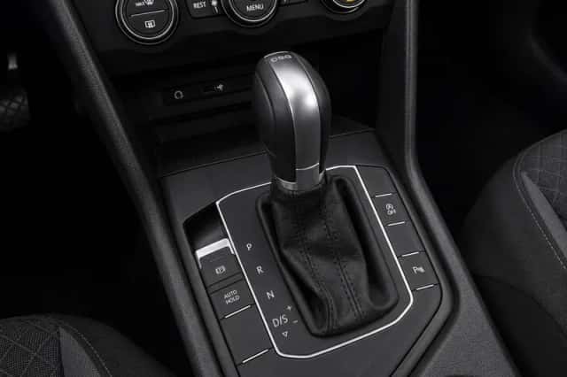 Volkswagen Tiguan (2017) thumbnail 21