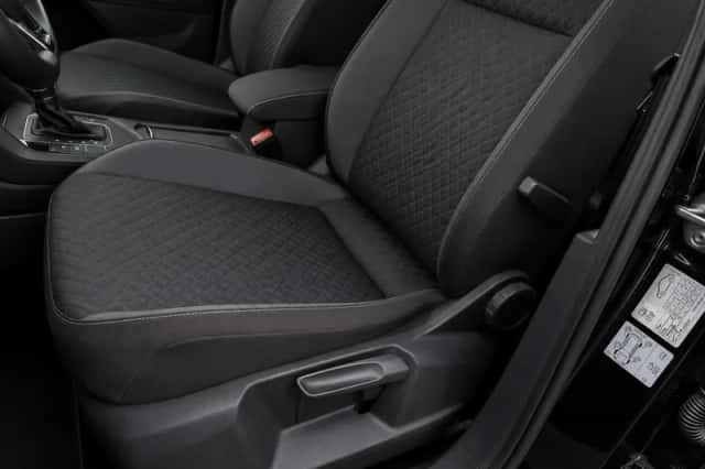 Volkswagen Tiguan (2017) thumbnail 22