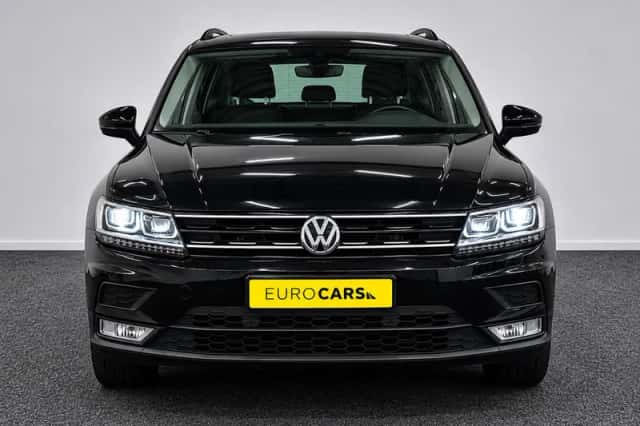 Volkswagen Tiguan (2017) thumbnail 6