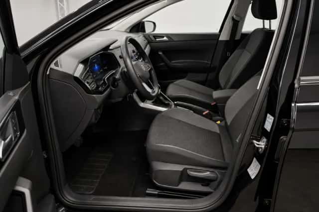 Volkswagen Polo (2022) thumbnail 3