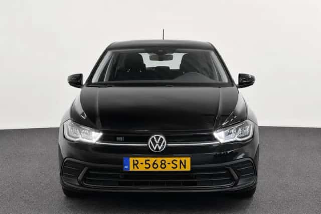 Volkswagen Polo (2022) thumbnail 2