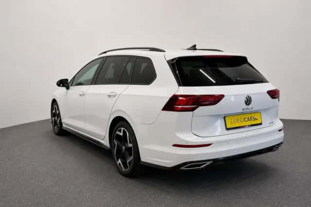 Volkswagen Golf (2025) thumbnail 6