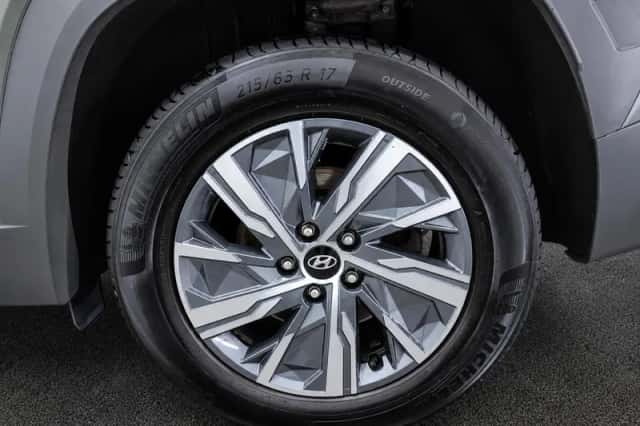 Hyundai Tucson (2022) thumbnail 9