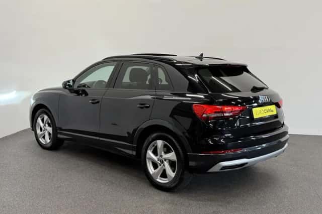 Audi Q3 (2021) thumbnail 6
