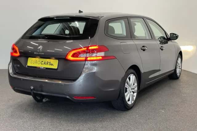 Peugeot 308 (2020) thumbnail 4
