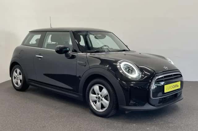 MINI Cooper (2022) thumbnail 3