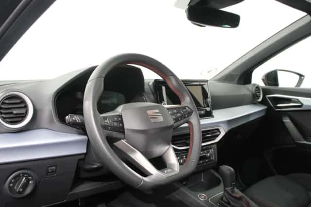SEAT Ibiza (2024) thumbnail 2