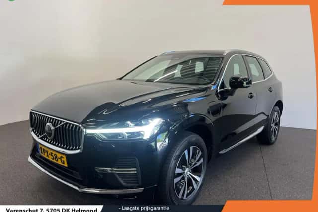 Volvo XC60 (2022) thumbnail 1