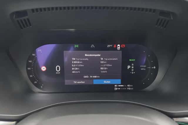 Volvo XC60 (2022) thumbnail 6