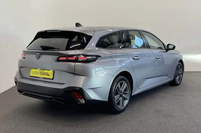Peugeot 308 (2023) thumbnail 6