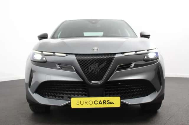 Alfa Romeo Junior (2025) thumbnail 4