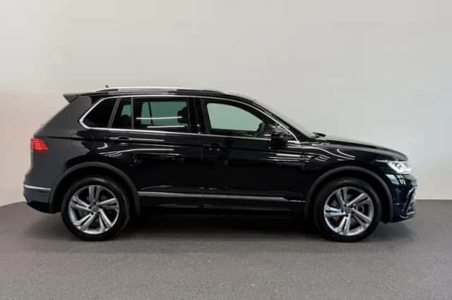 Volkswagen Tiguan (2022) thumbnail 6
