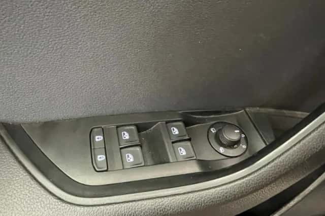 Škoda Superb (2022) thumbnail 4