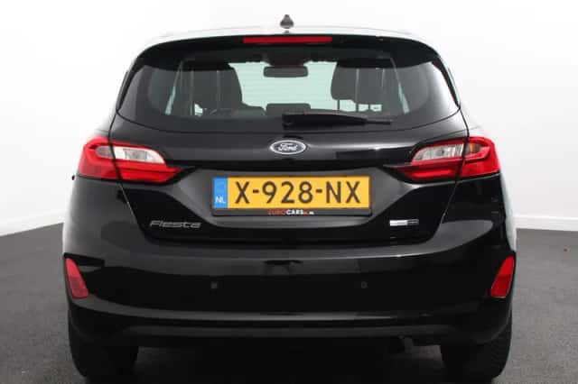Ford Fiesta (2023) thumbnail 6