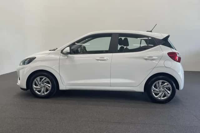 Hyundai i10 (2021) thumbnail 4