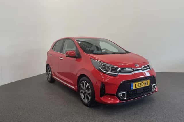 Kia Picanto (2021) thumbnail 3