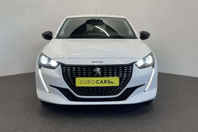Peugeot 208 (2023) thumbnail 2