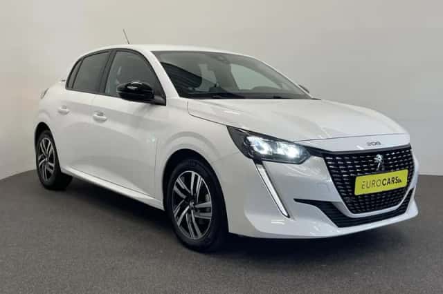 Peugeot 208 (2023) thumbnail 3