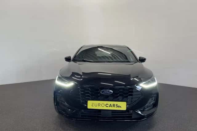 Ford Focus (2025) thumbnail 2