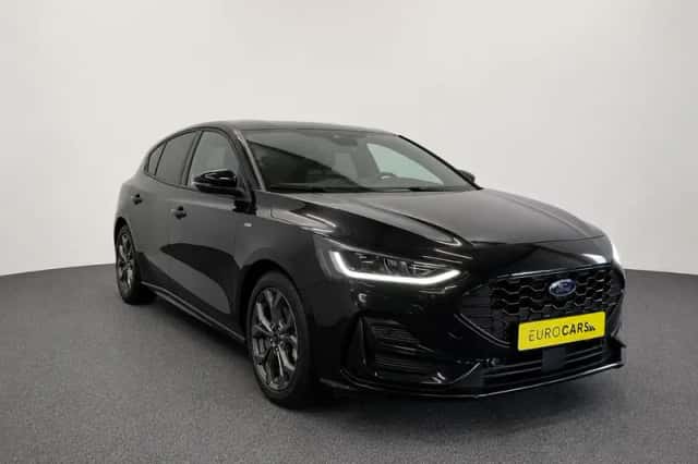 Ford Focus (2025) thumbnail 3