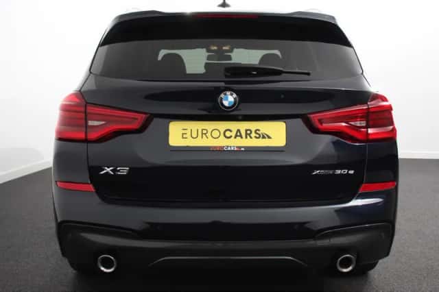 BMW X3 (2020) thumbnail 3