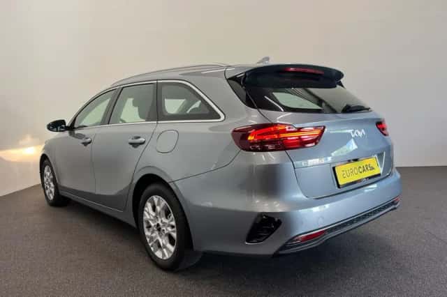 Kia Ceed Sportswagon (2024) thumbnail 6