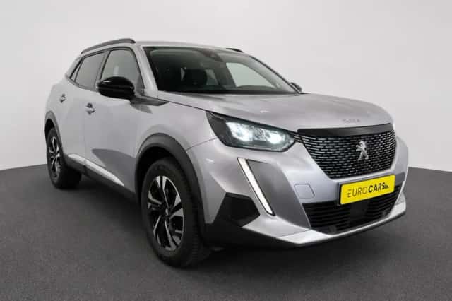 Peugeot 2008 (2022) thumbnail 3