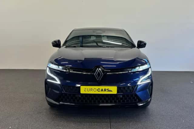 Renault Mégane (2023) thumbnail 2