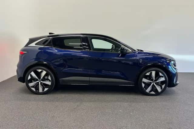 Renault Mégane (2023) thumbnail 5