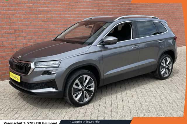 Škoda Karoq (2023) thumbnail 1