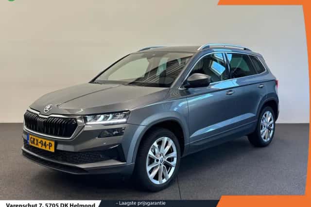 Škoda Karoq (2023) thumbnail 1