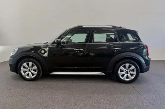 MINI Countryman (2023) thumbnail 4