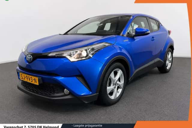 Toyota C-HR (2018) thumbnail 1