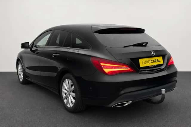 Mercedes-Benz CLA-Klasse (2017) thumbnail 6