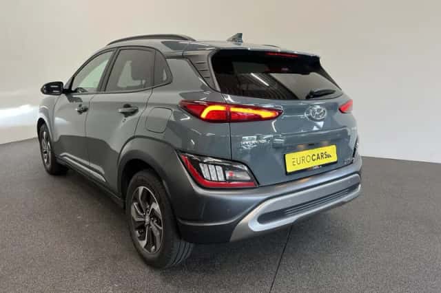 Hyundai Kona (2021) thumbnail 6