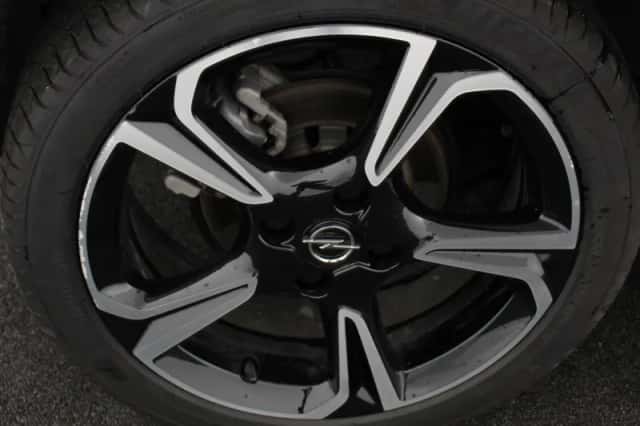 Opel Corsa (2025) thumbnail 3